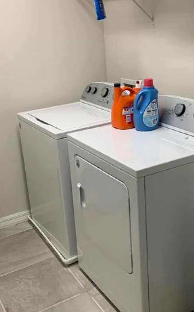 Building Photo - 3544 Brighton Park Cir