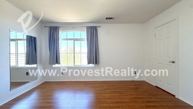 Building Photo - 9172 Ocotillo Ave