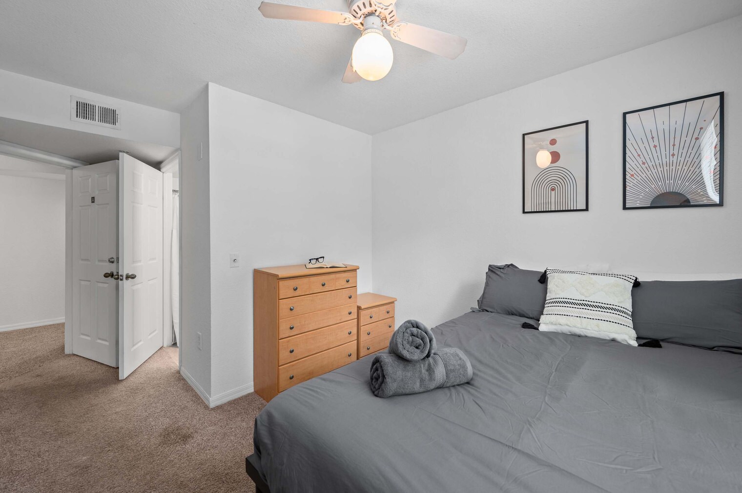 Building Photo - 5610 Graduate Cir