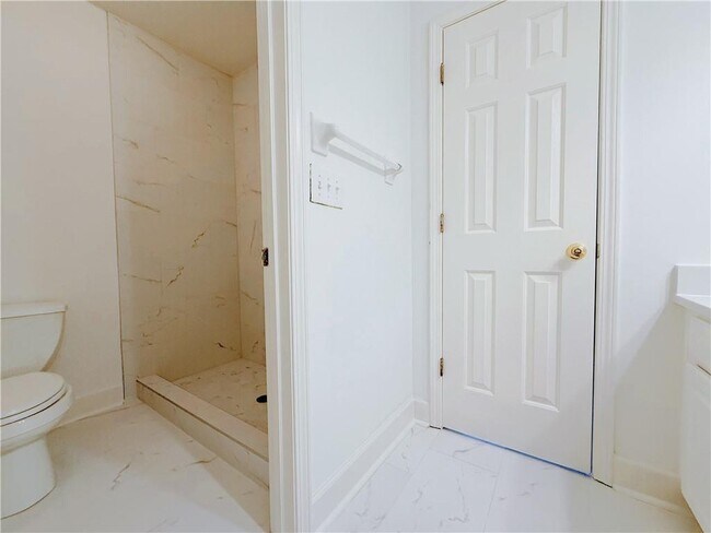 Building Photo - 3332 Drawbridge Terrace