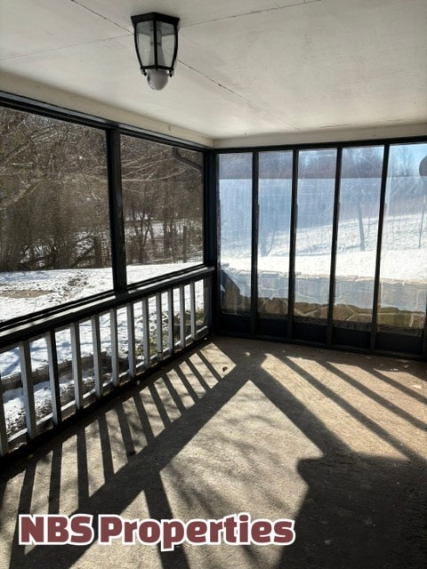 Building Photo - 141 McCully Ln