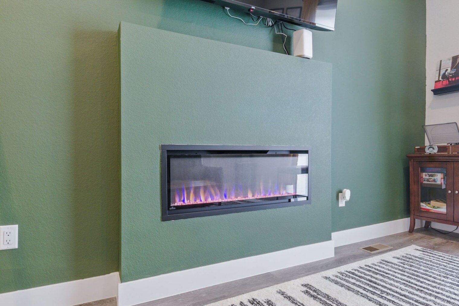 Building Photo - 6029 Benton St