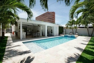 Building Photo - 3675 SW 26th St