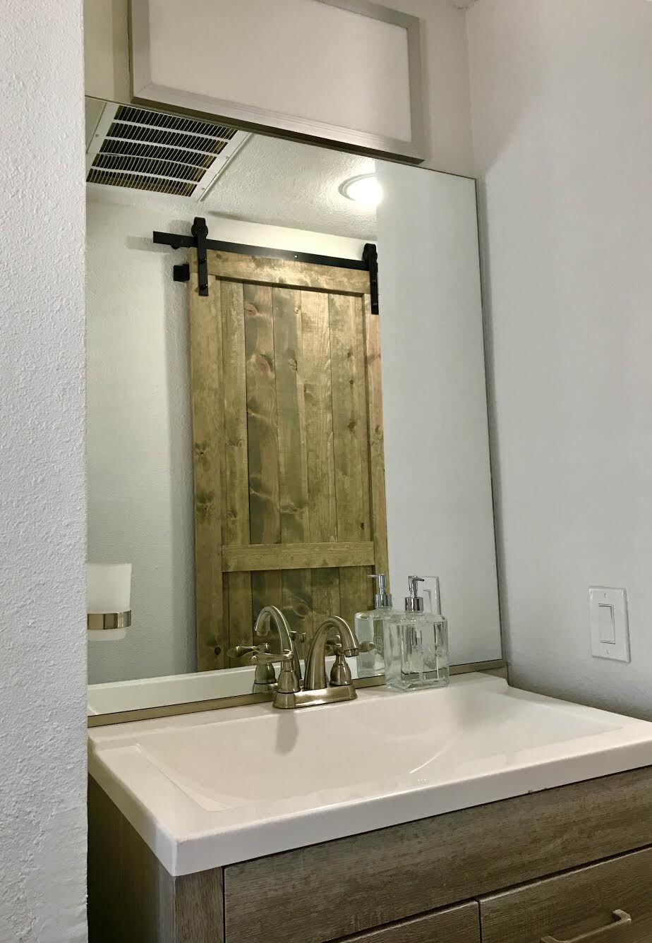 Building Photo - 2414 N Alvarado St