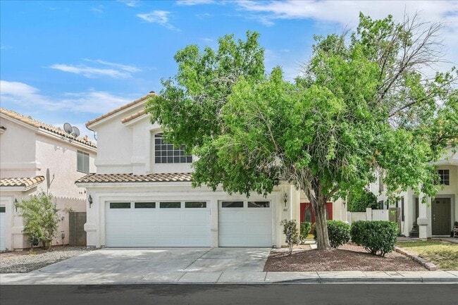 Building Photo - 881 Brunellos Ave