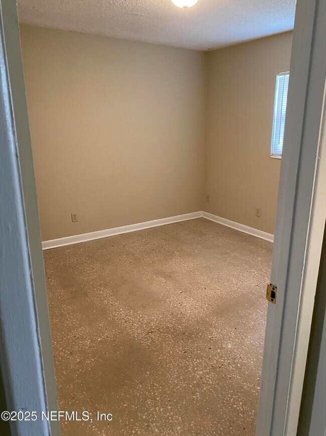 Building Photo - 3658 Stanley St