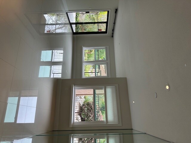 Building Photo - 1048 Calle Del Cerro