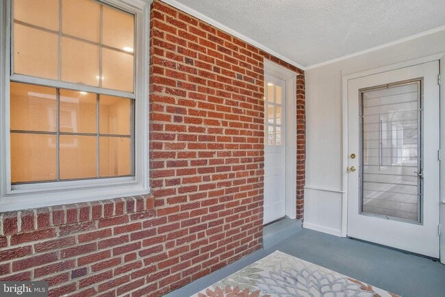 Building Photo - 3302 Nicholson St