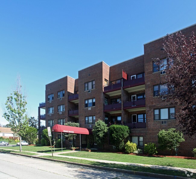 Building Photo - Frost House Apartments