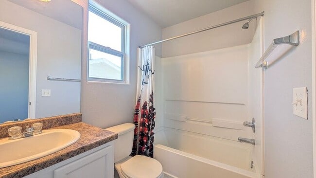 Building Photo - 213 Audubon Dr