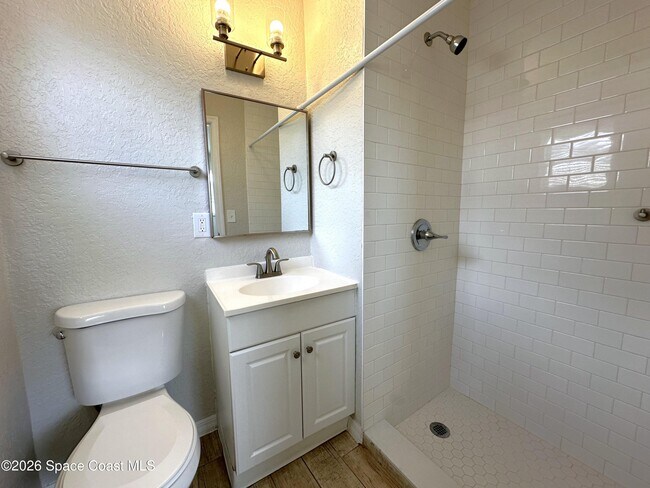 Building Photo - 2296 Shelby Dr