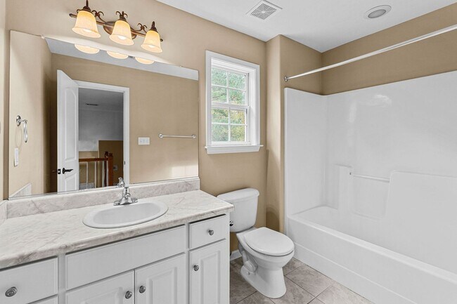 Building Photo - Grovetown home in pool community!