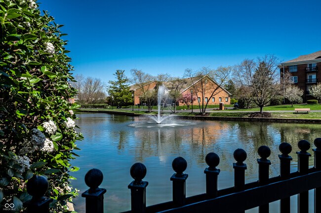 Building Photo - 8651 Jaffa Ct Dr E