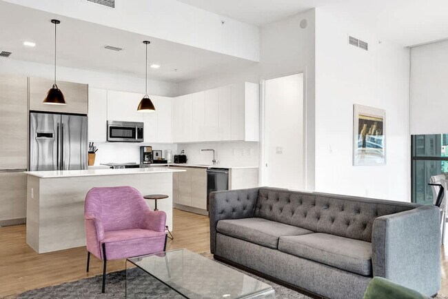 Building Photo - 1220 17th St