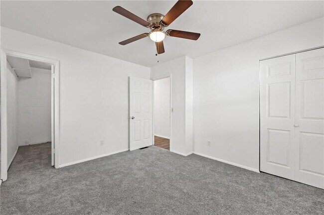 Building Photo - 4488 Richard Rd