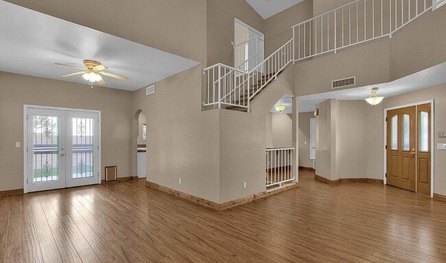 Building Photo - 3110 W Baylor Ln
