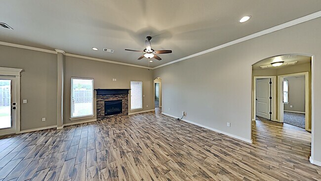 Building Photo - 3217 Briargate Rd