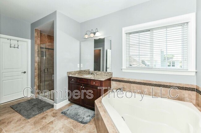 Building Photo - 15783 Berkhamstead Pl