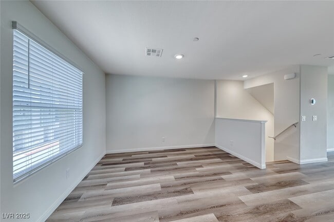 Building Photo - 3728 Enchanted Sky St