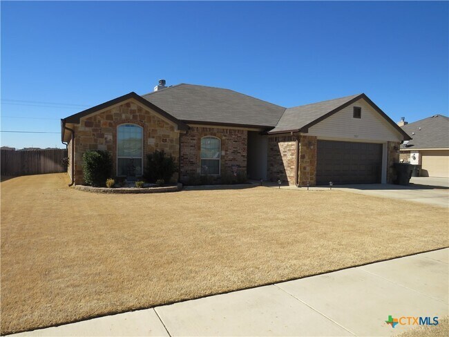 Building Photo - 9805 Kaitlyn Dr