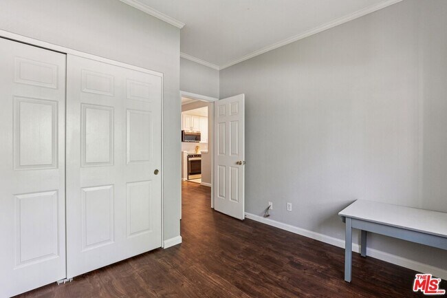 Building Photo - 1706 Bevin Brook Dr