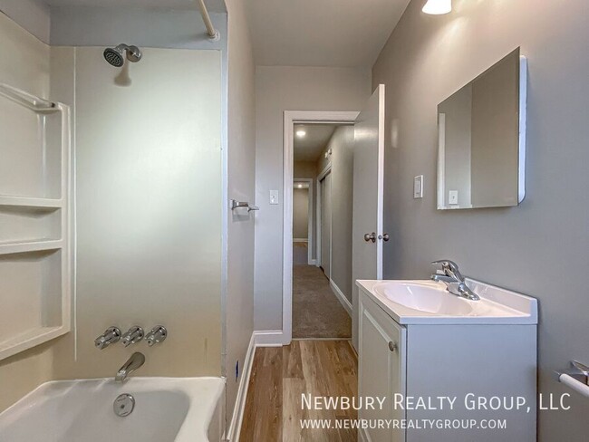 Building Photo - Welcome to WestWood Apartments: Your 2 Bed...