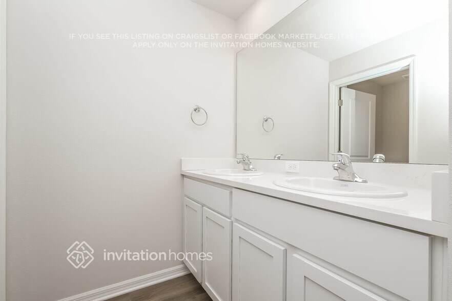 Building Photo - 10857 Gentle Current Wy