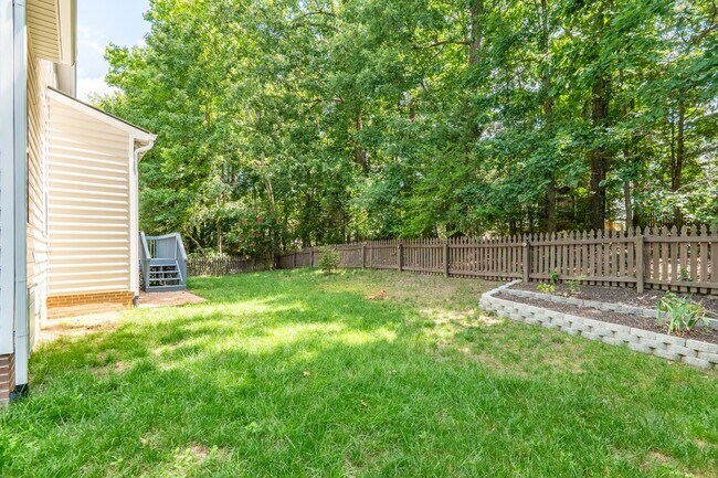 Building Photo - 8626 Carileph Ct