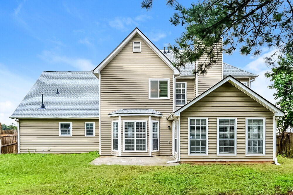 Building Photo - 7971 Clearview Cir