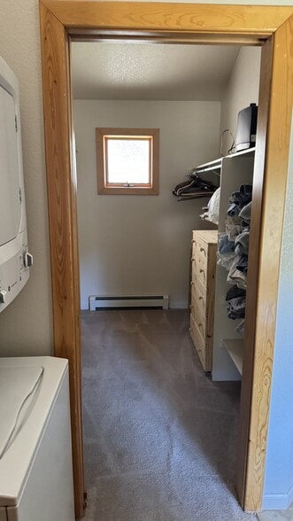 Building Photo - 24728 Foothills Dr N