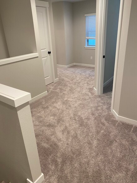 Building Photo - 16587 SE Sunshower Pl