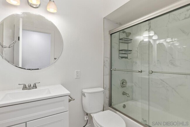 Building Photo - 4800 Williamsburg Ln