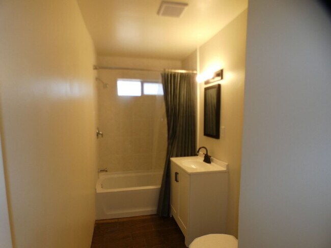 Building Photo - Orcutt Home on Large Lot