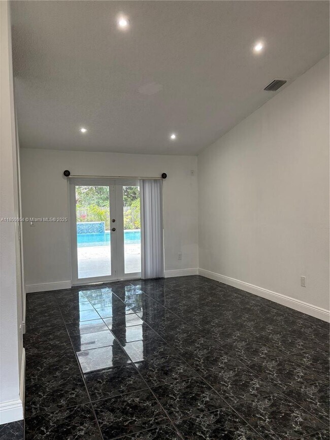 Building Photo - 12920 SW 185th Terrace