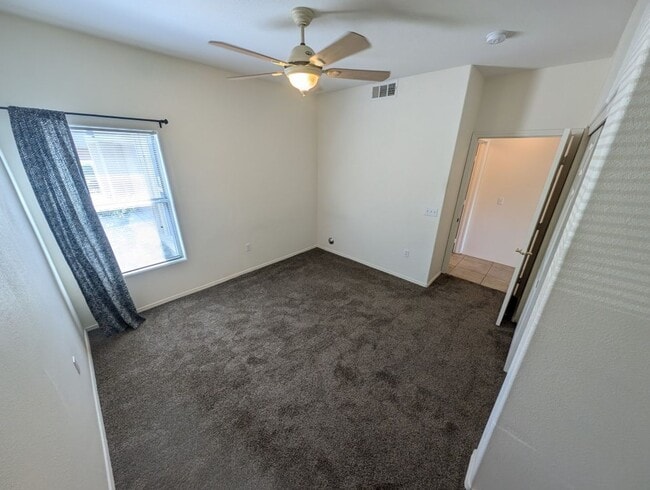 Building Photo - 820 Titan Peak Pl