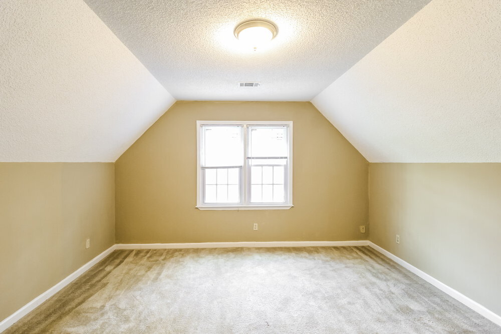 Building Photo - 1368 Chatley Way
