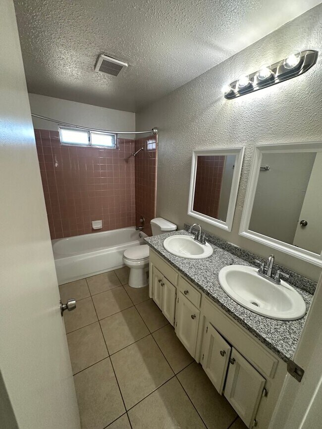 Building Photo - Coming Soon!! Apply Now!! BRAND NEW HVAC