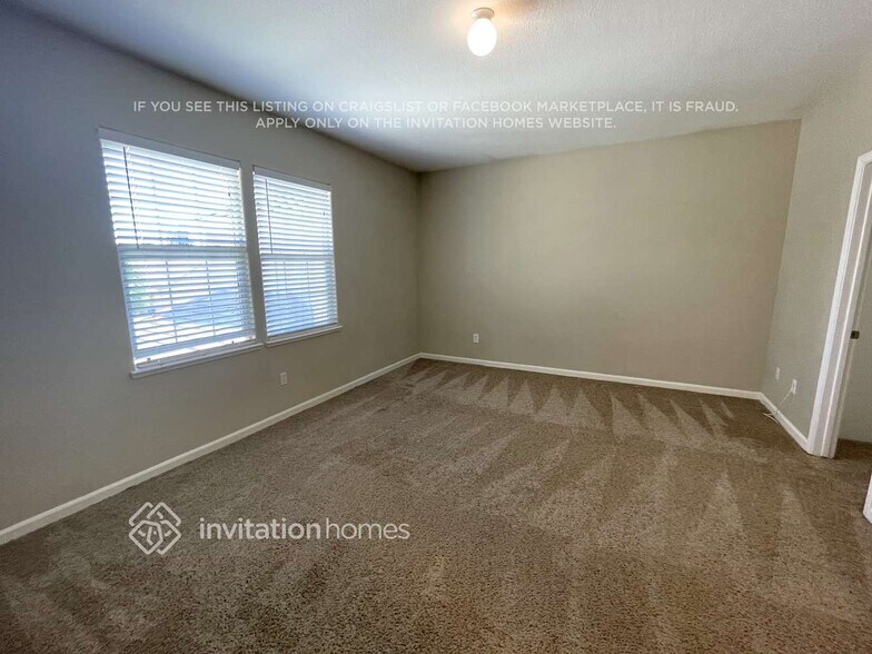 Building Photo - 118 Palermo Way