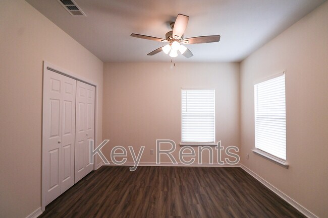 Building Photo - 7111 McAdam Ct
