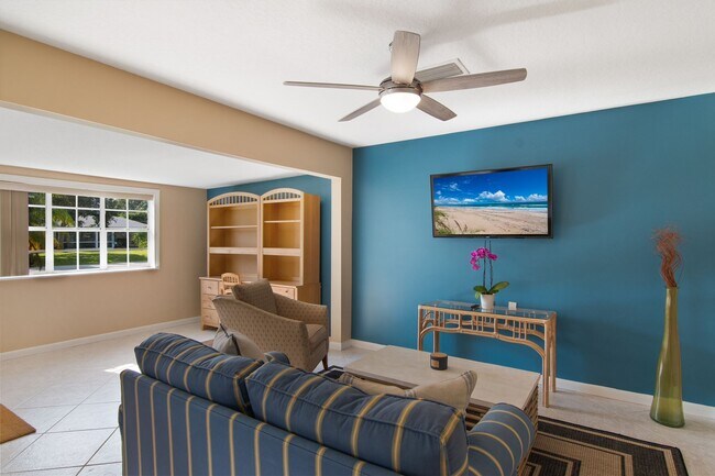 Primary Photo - 1441 5th Ct