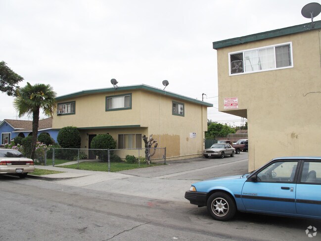 Exterior - Garden Isle