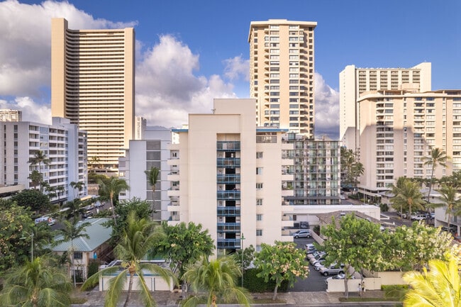 Building Photo - Kuhio Courte