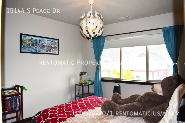 Building Photo - 15144 Peace Dr
