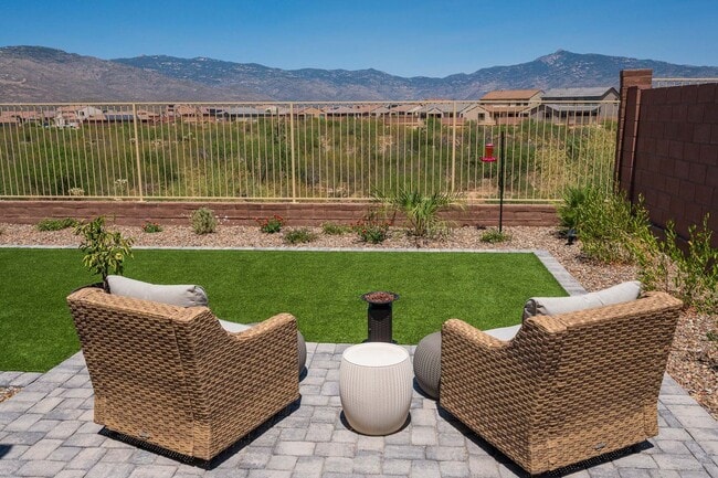 Building Photo - Mountain views in Rocking K Community