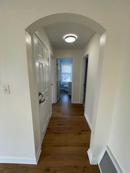 Building Photo - 2059 12th St