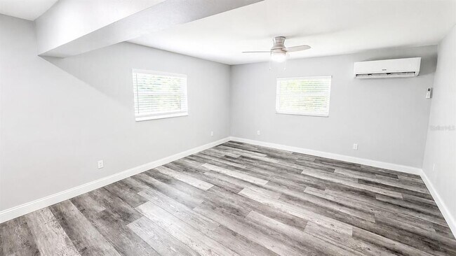 Building Photo - 2728 Goodrich Ave