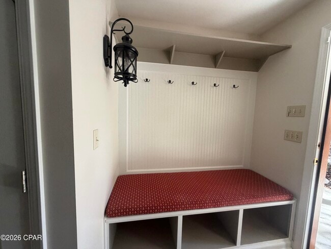 Building Photo - 3158 Lucas Lake Rd