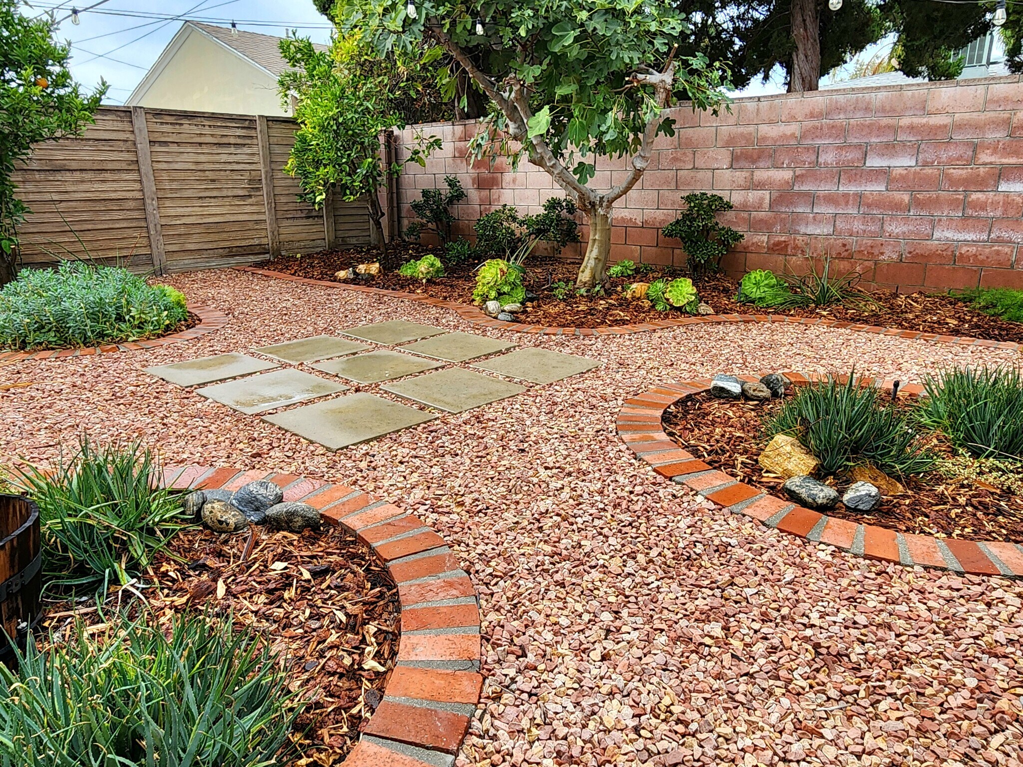 Building Photo - 6235 Aura Ave