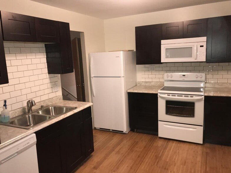 Building Photo - 2612 Erin