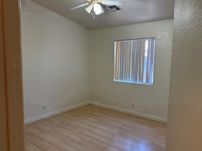 Building Photo - 51580 Avenida Villa